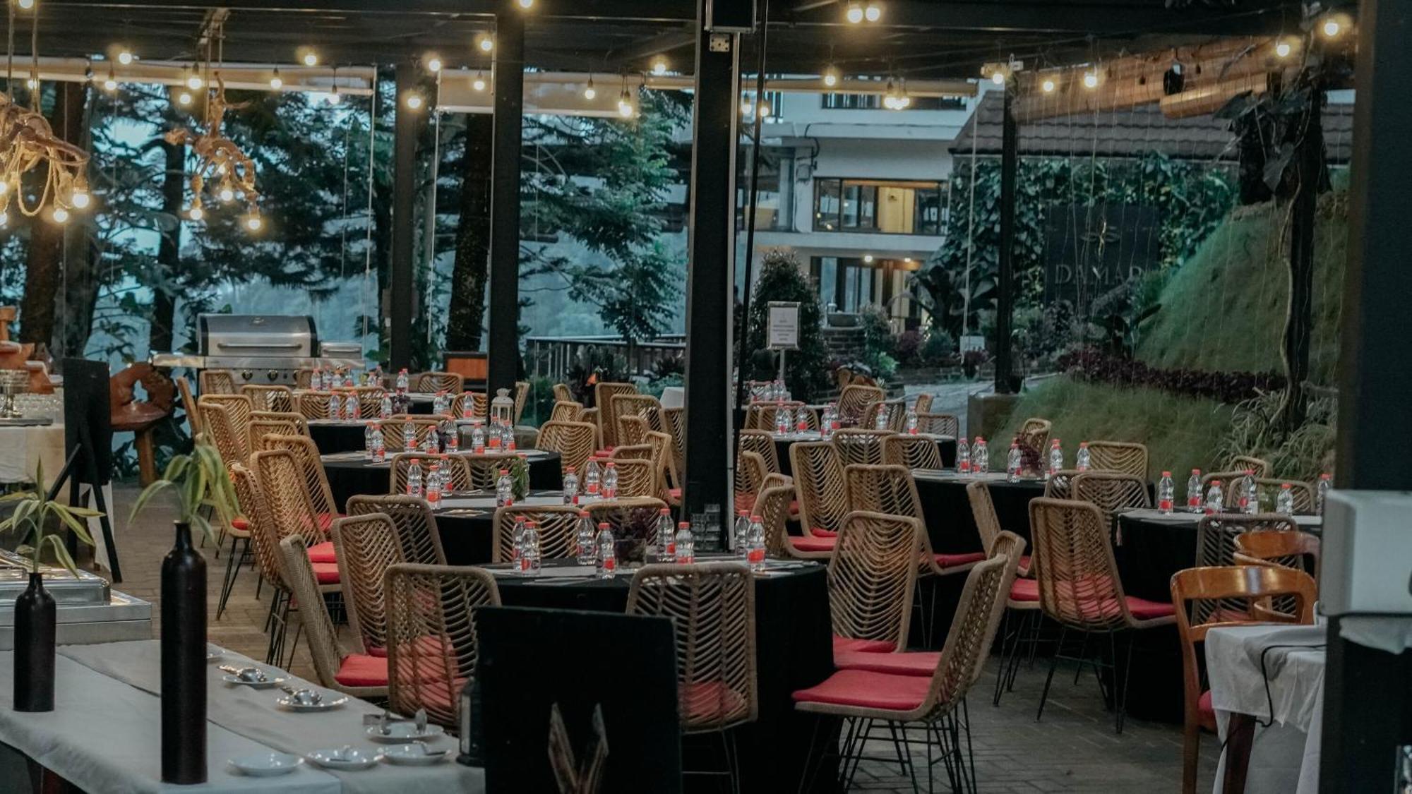 Damar Langit Resort Чісаруа Екстер'єр фото